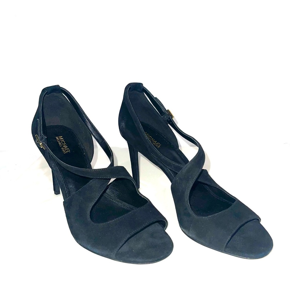 Black Michael khors heel